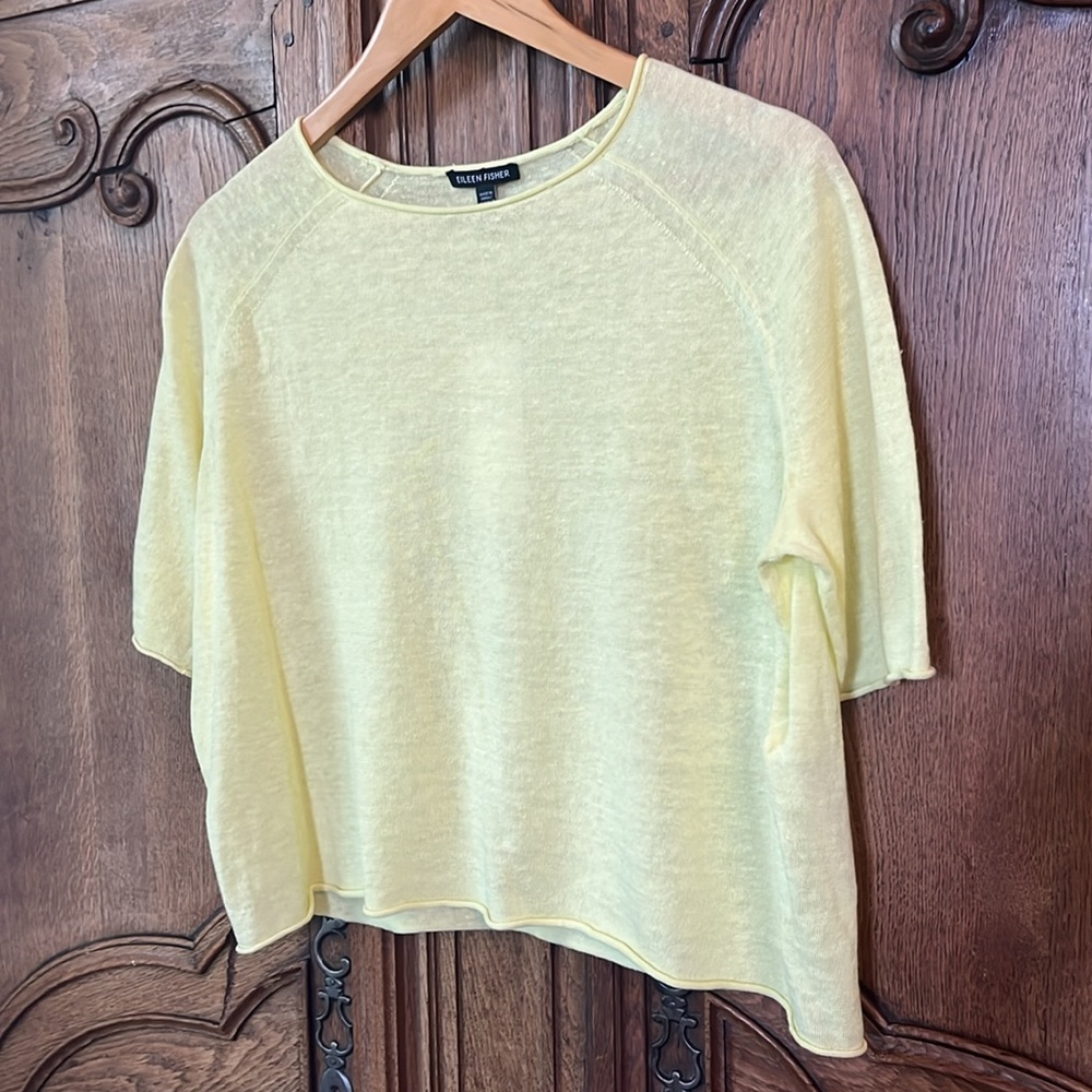 Eileen Fisher Linen/Cotton Bend Short Sleeve Shirt. - Picture 3 of 8